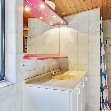 Two-bedroom Holiday In Nexo 4 Casa vacanze *